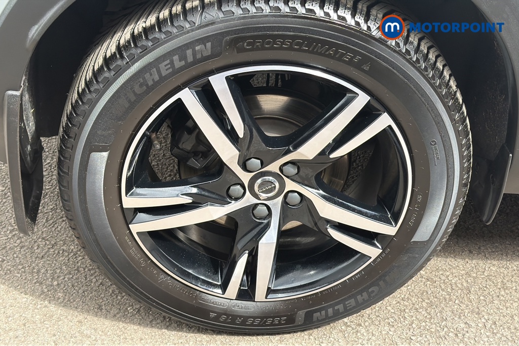 Volvo Xc40 Plus Automatic Petrol SUV - Stock Number (1649877) - 46th supplementary image