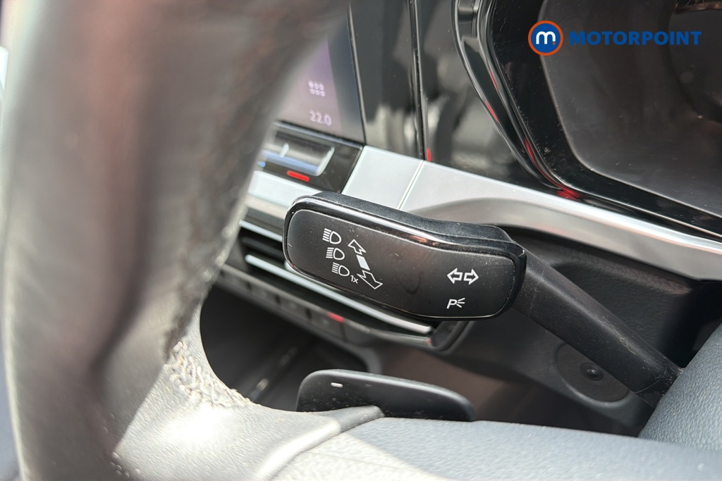 Ford Transit Connect Limited Automatic Petrol Plug-In Hybrid Panel Van - Stock Number (1649927) - 5th supplementary image