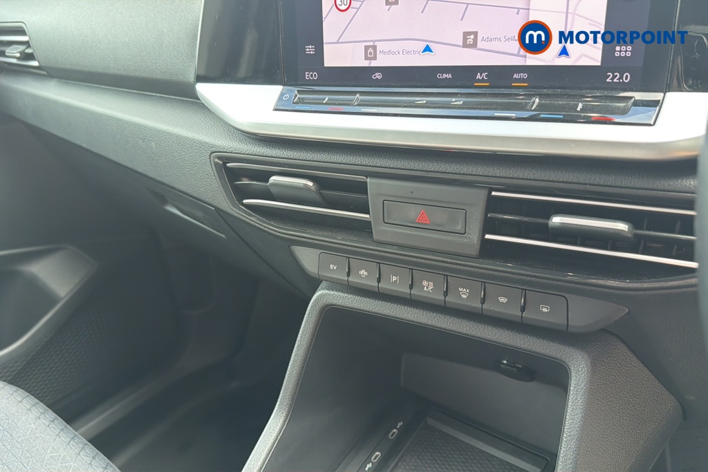 Ford Transit Connect Limited Automatic Petrol Plug-In Hybrid Panel Van - Stock Number (1649927) - 12th supplementary image