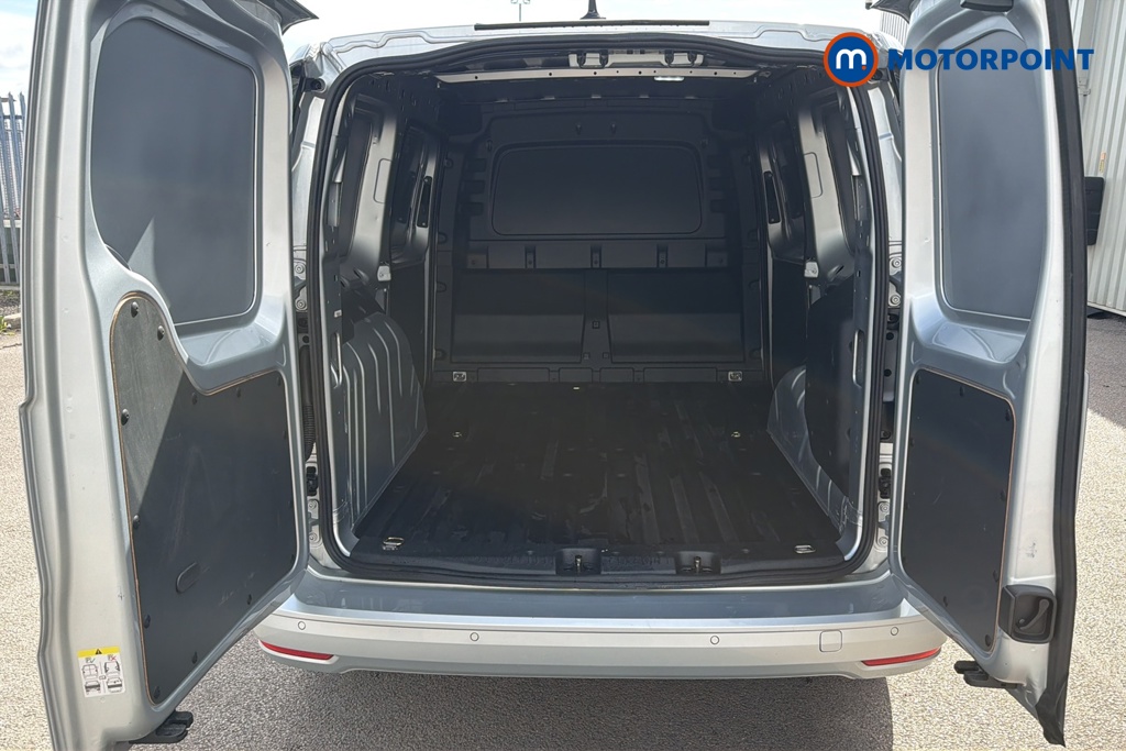 Ford Transit Connect Limited Automatic Petrol Plug-In Hybrid Panel Van - Stock Number (1649927) - 30th supplementary image
