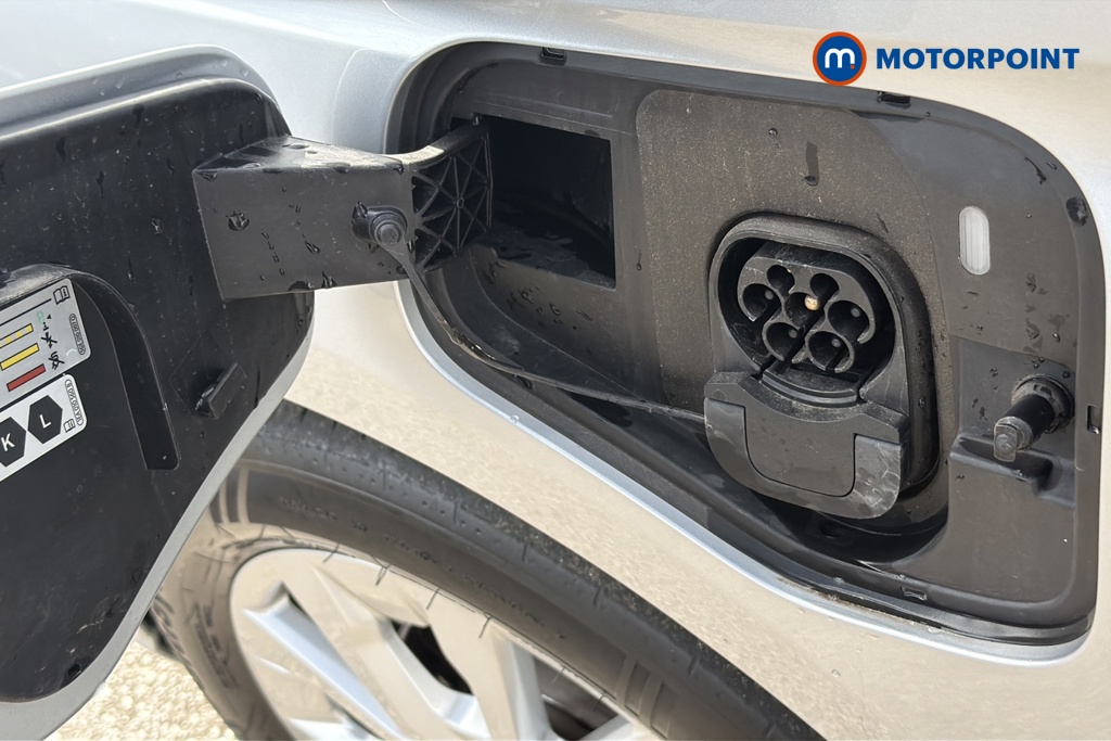 Ford Transit Connect Limited Automatic Petrol Plug-In Hybrid Panel Van - Stock Number (1649927) - 40th supplementary image