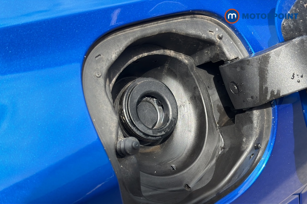 Nissan Qashqai N-Connecta Manual Petrol SUV - Stock Number (1649987) - 41st supplementary image