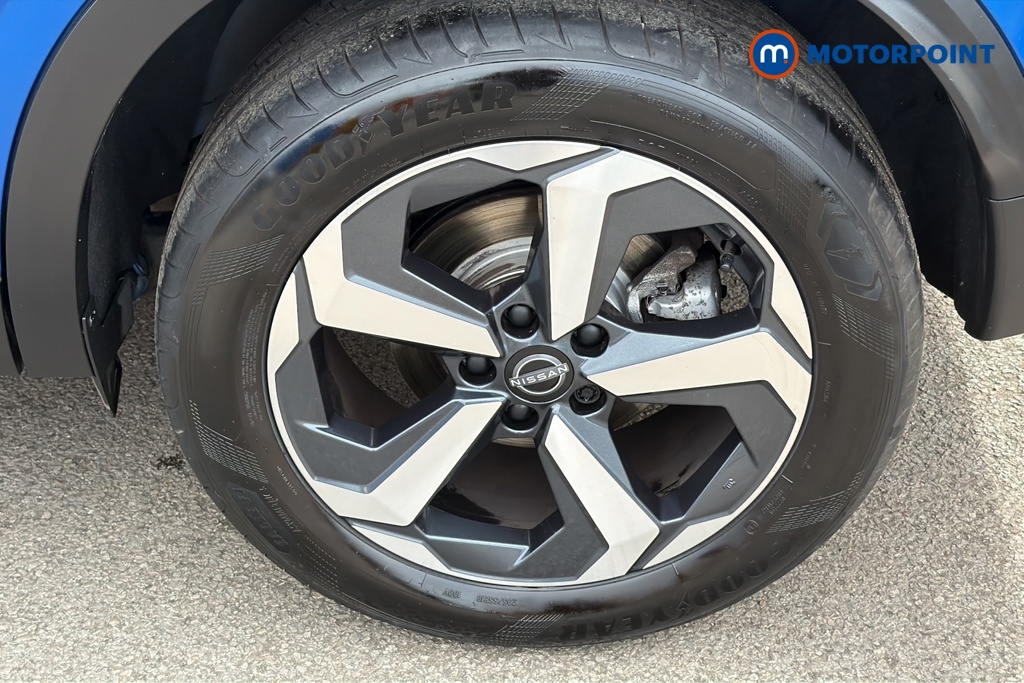Nissan Qashqai N-Connecta Manual Petrol SUV - Stock Number (1649987) - 45th supplementary image
