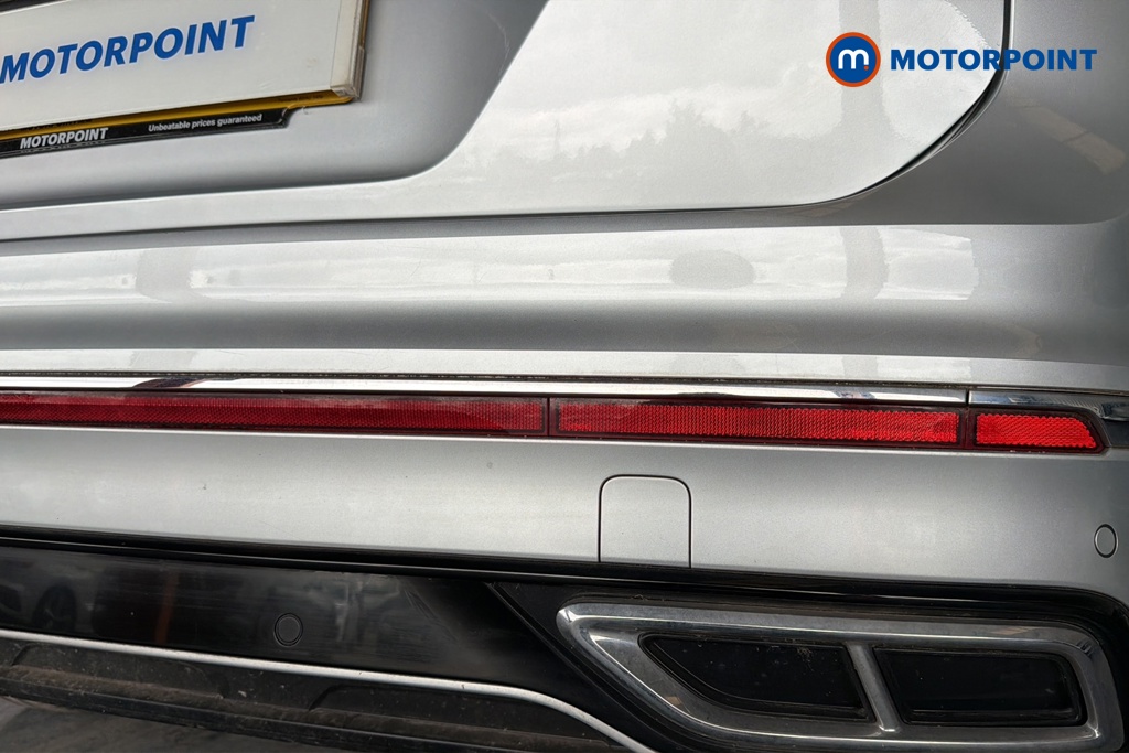 Volkswagen Tiguan R-Line Edition Automatic Petrol SUV - Stock Number (1650061) - 39th supplementary image