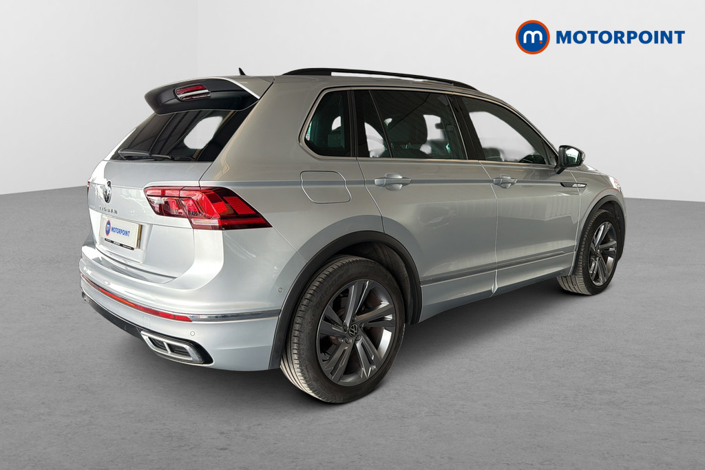 Volkswagen Tiguan R-Line Edition Automatic Petrol SUV - Stock Number (1650061) - Passenger side rear corner