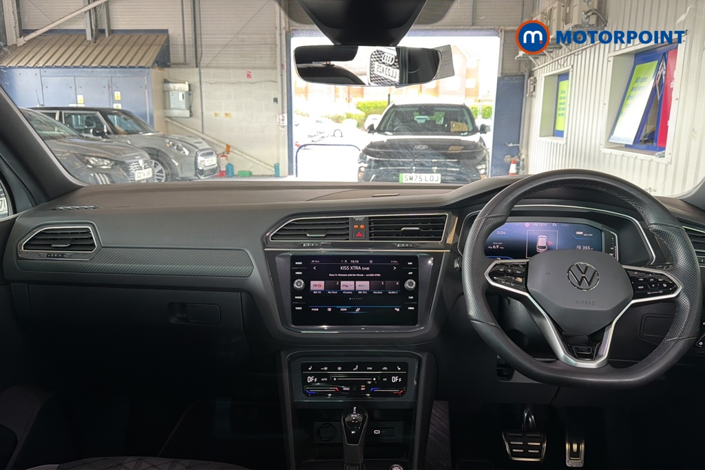 Volkswagen Tiguan R-Line Edition Automatic Petrol SUV - Stock Number (1650061) - 1st supplementary image