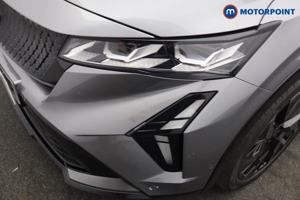 Renault Rafale Techno Esprit Alpine Automatic Petrol-Electric Hybrid SUV - Stock Number (1650150) - 26th supplementary image