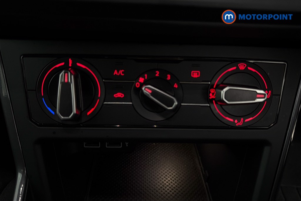 Volkswagen Polo R-Line Manual Petrol Hatchback - Stock Number (1650228) - 12th supplementary image