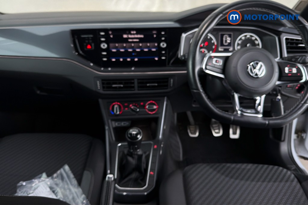 Volkswagen Polo R-Line Manual Petrol Hatchback - Stock Number (1650228) - 1st supplementary image