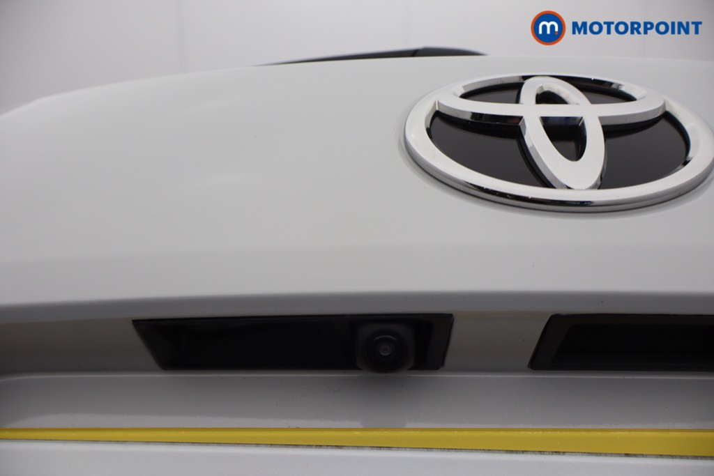 Toyota Corolla Gr Sport Automatic Petrol-Electric Hybrid Estate - Stock Number (1650370) - 5th supplementary image