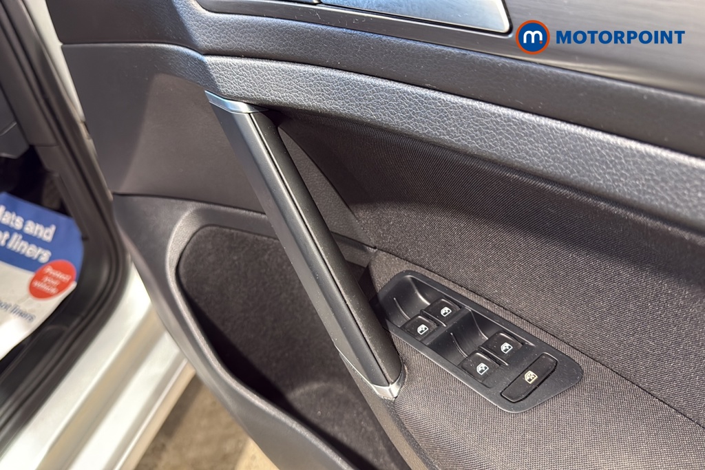 Volkswagen Golf Match Manual Petrol Hatchback - Stock Number (1650722) - 19th supplementary image
