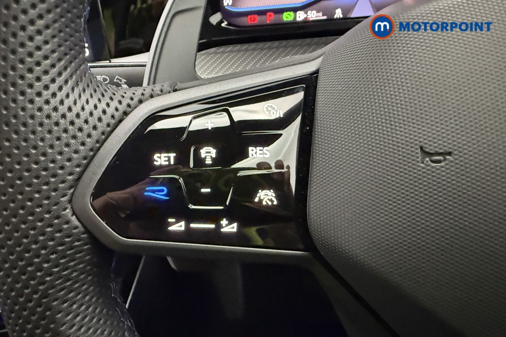 Volkswagen Golf R Automatic Petrol Hatchback - Stock Number (1650858) - 7th supplementary image