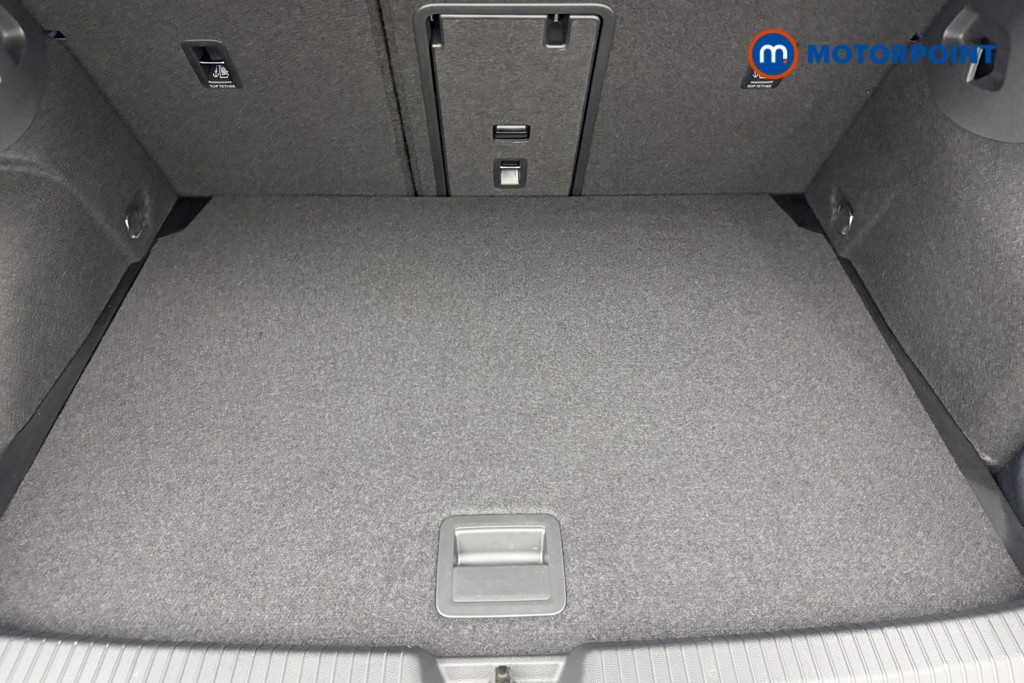 Volkswagen Golf R Automatic Petrol Hatchback - Stock Number (1650858) - 15th supplementary image