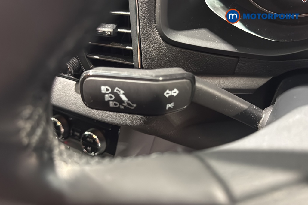 Skoda Karoq Se Technology Manual Petrol SUV - Stock Number (1650944) - 5th supplementary image