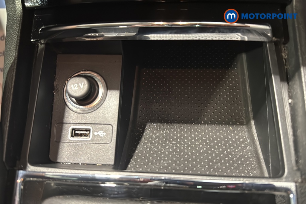Skoda Karoq Se Technology Manual Petrol SUV - Stock Number (1650944) - 17th supplementary image