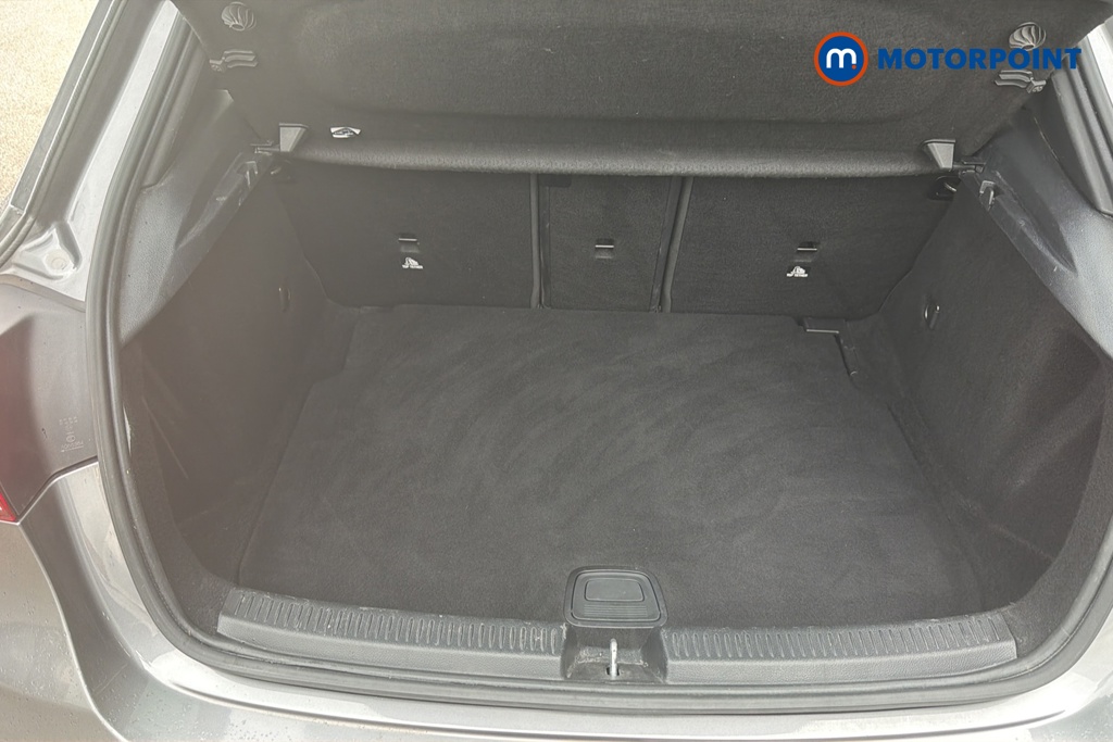 Mercedes-Benz A Class Amg Line Automatic Petrol Hatchback - Stock Number (1621485) - 30th supplementary image