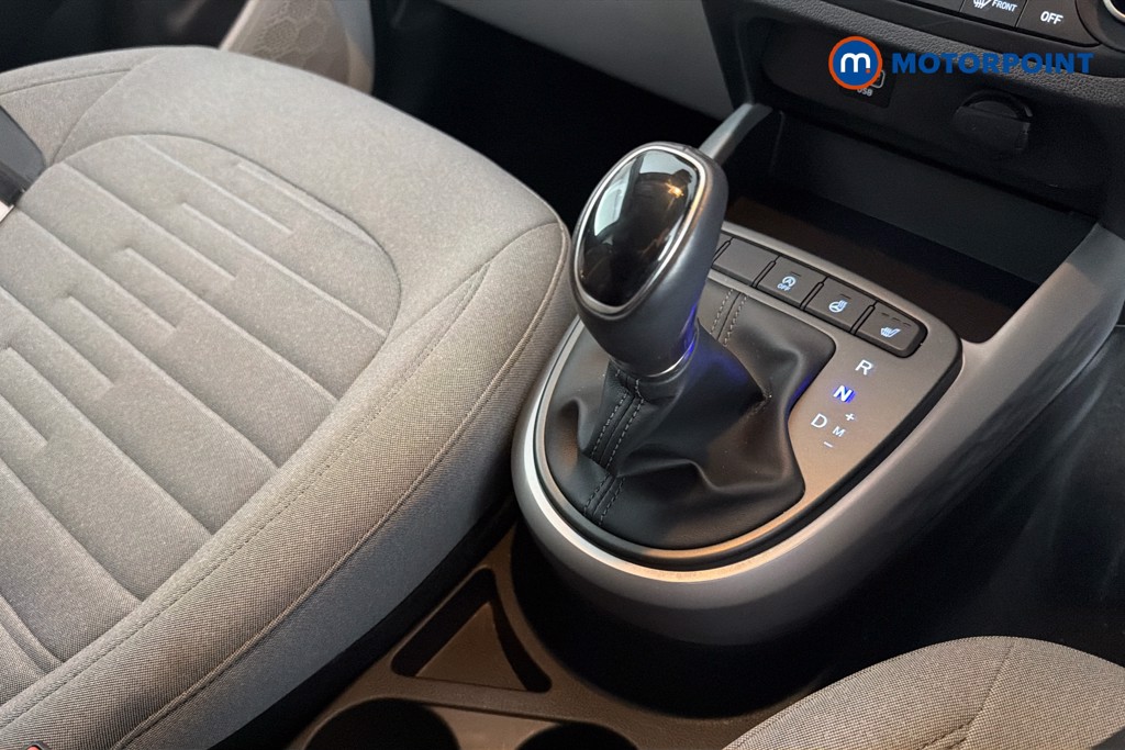 Hyundai I10 Premium Automatic Petrol Hatchback - Stock Number (1636612) - 15th supplementary image