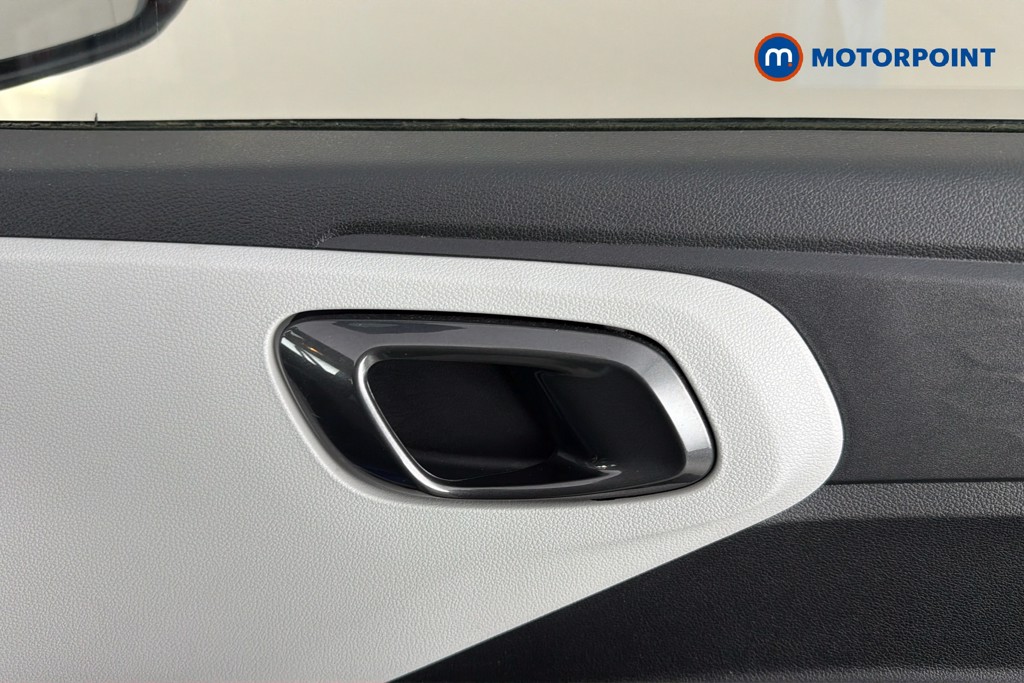 Hyundai I10 Premium Automatic Petrol Hatchback - Stock Number (1636612) - 42nd supplementary image