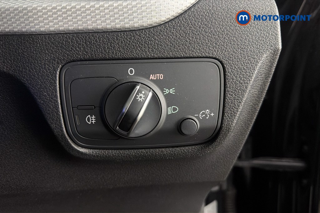 Audi Q2 Technik Manual Diesel SUV - Stock Number (1638233) - 18th supplementary image