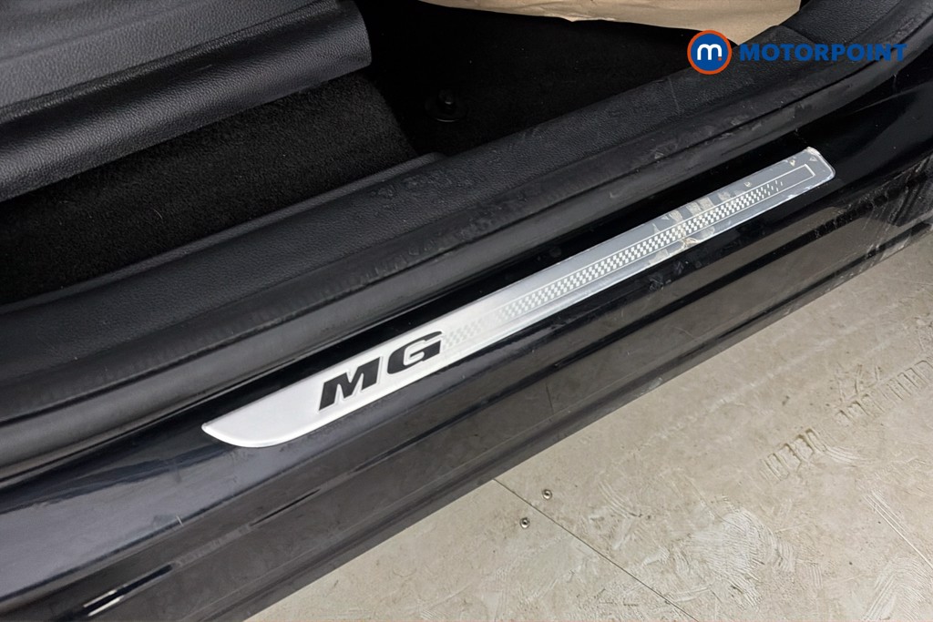 Mg Motor Uk HS Exclusive Manual Petrol SUV - Stock Number (1640161) - 27th supplementary image