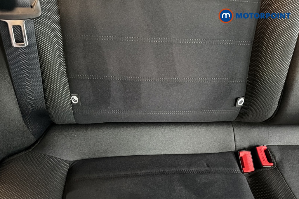 Nissan Juke N-Connecta Automatic Petrol SUV - Stock Number (1646592) - 27th supplementary image