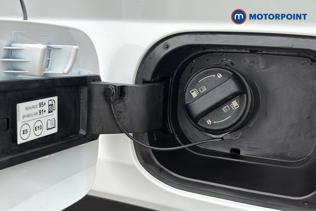 Hyundai Tucson Ultimate Automatic Petrol SUV - Stock Number (1647517) - 41st supplementary image