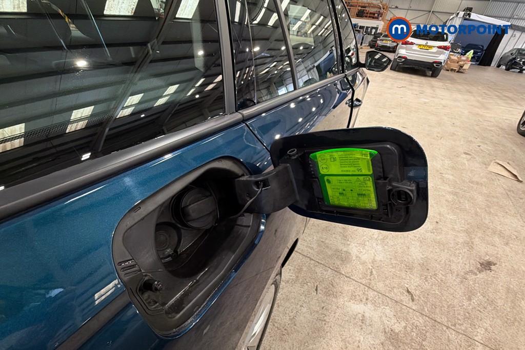 Skoda Octavia Se Technology Manual Petrol Estate - Stock Number (1647814) - 41st supplementary image