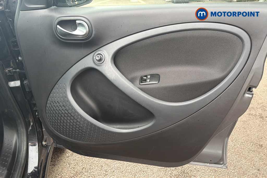 Smart Forfour Prime Automatic Petrol Hatchback - Stock Number (1647918) - 18th supplementary image