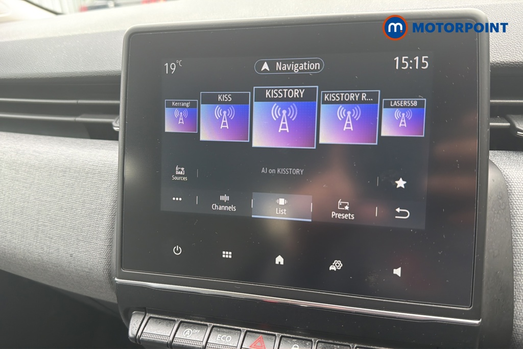Renault Clio Evolution Manual Petrol Hatchback - Stock Number (1647930) - 8th supplementary image