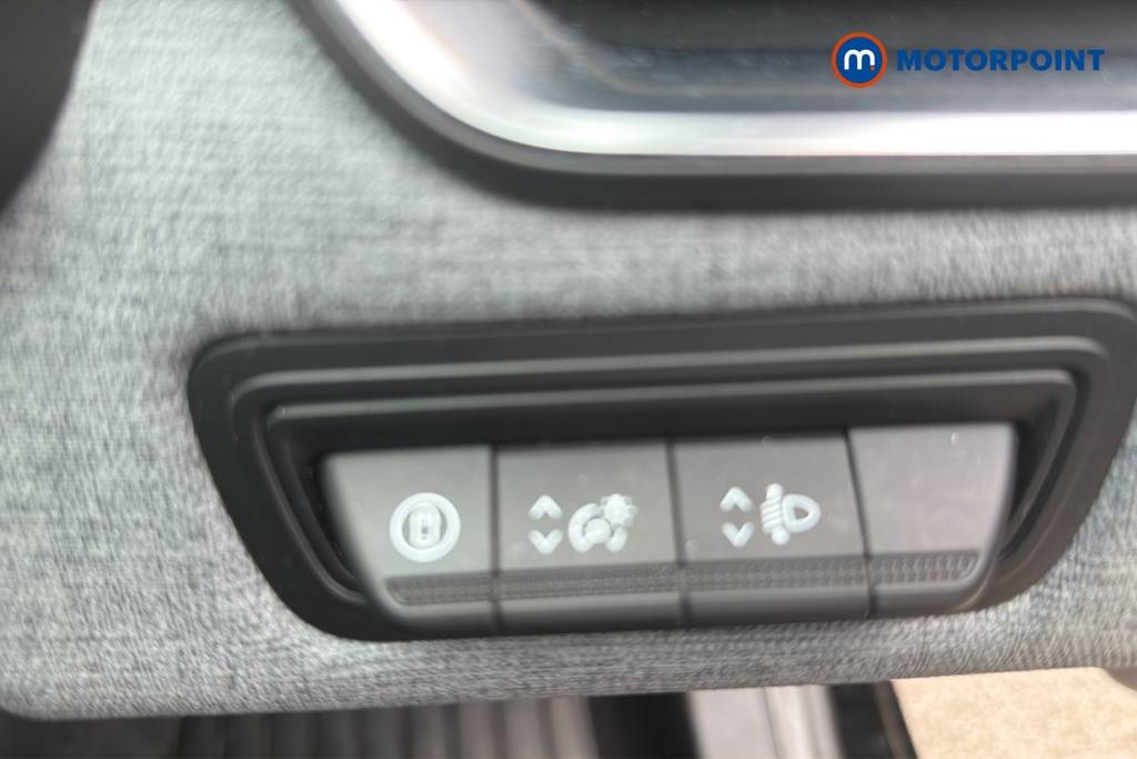 Renault Clio Evolution Manual Petrol Hatchback - Stock Number (1647930) - 11th supplementary image