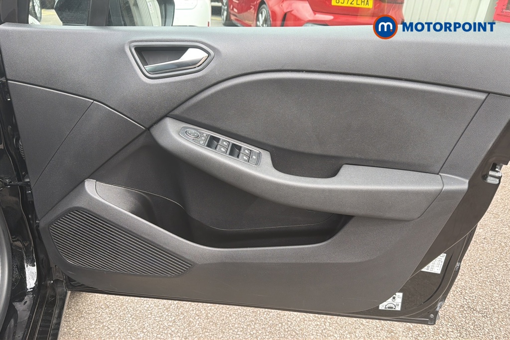 Renault Clio Evolution Manual Petrol Hatchback - Stock Number (1647930) - 18th supplementary image