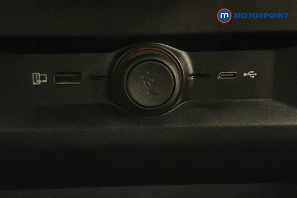 Mg Motor Uk MG4 Trophy Automatic Electric SUV - Stock Number (1648004) - 996th supplementary image