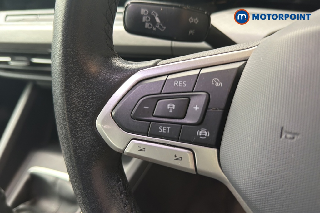 Volkswagen Golf Life Manual Petrol Hatchback - Stock Number (1648189) - 4th supplementary image