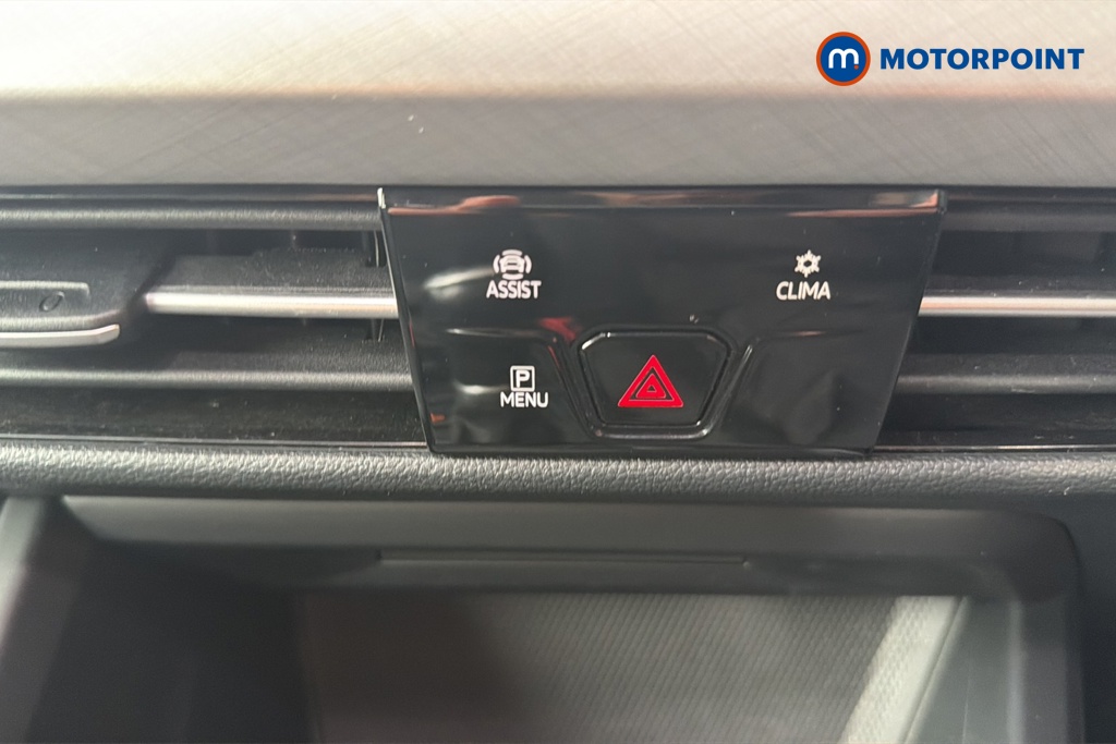 Volkswagen Golf Life Manual Petrol Hatchback - Stock Number (1648189) - 12th supplementary image