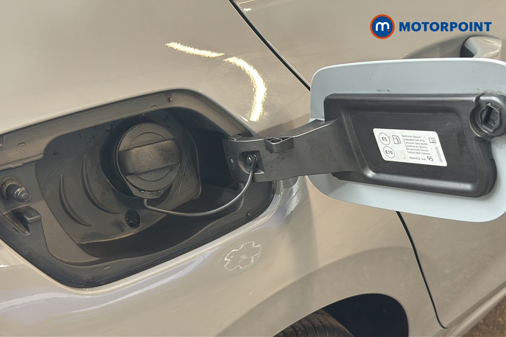 Volkswagen Golf Life Manual Petrol Hatchback - Stock Number (1648189) - 41st supplementary image
