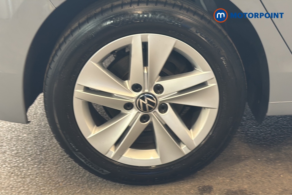 Volkswagen Golf Life Manual Petrol Hatchback - Stock Number (1648189) - 46th supplementary image