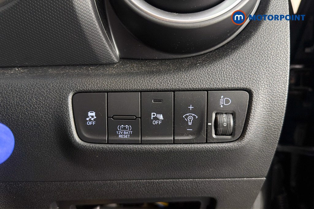 Hyundai Kona Se Connect Automatic Petrol-Electric Hybrid SUV - Stock Number (1649317) - 18th supplementary image