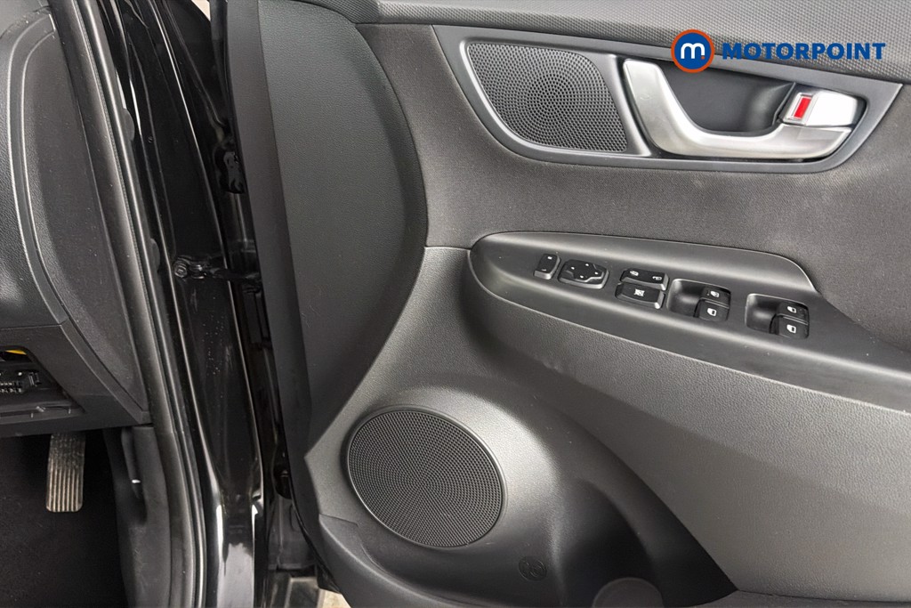 Hyundai Kona Se Connect Automatic Petrol-Electric Hybrid SUV - Stock Number (1649317) - 21st supplementary image