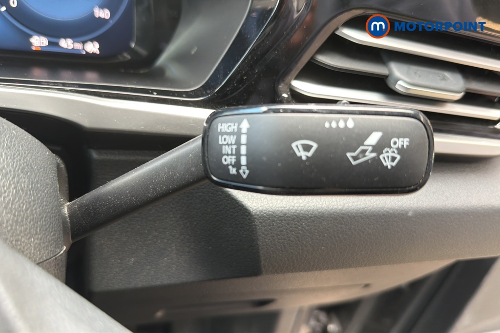 Ford Transit Connect Limited Automatic Petrol Plug-In Hybrid Panel Van - Stock Number (1649928) - 6th supplementary image