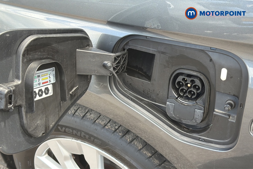 Ford Transit Connect Limited Automatic Petrol Plug-In Hybrid Panel Van - Stock Number (1649928) - 40th supplementary image