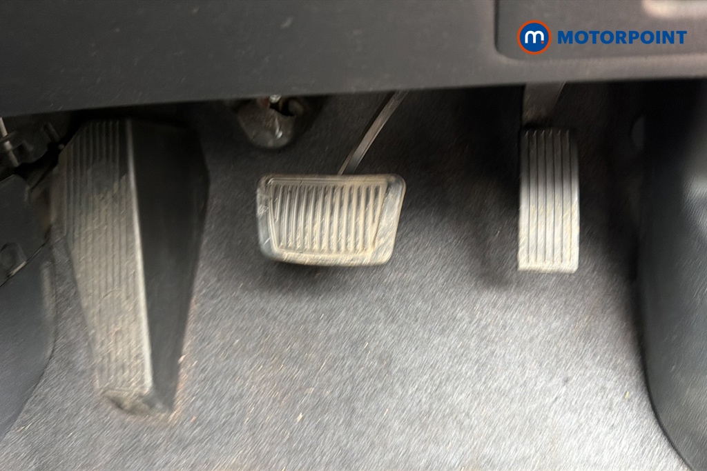 Hyundai I10 Premium Se Automatic Petrol Hatchback - Stock Number (1650068) - 24th supplementary image