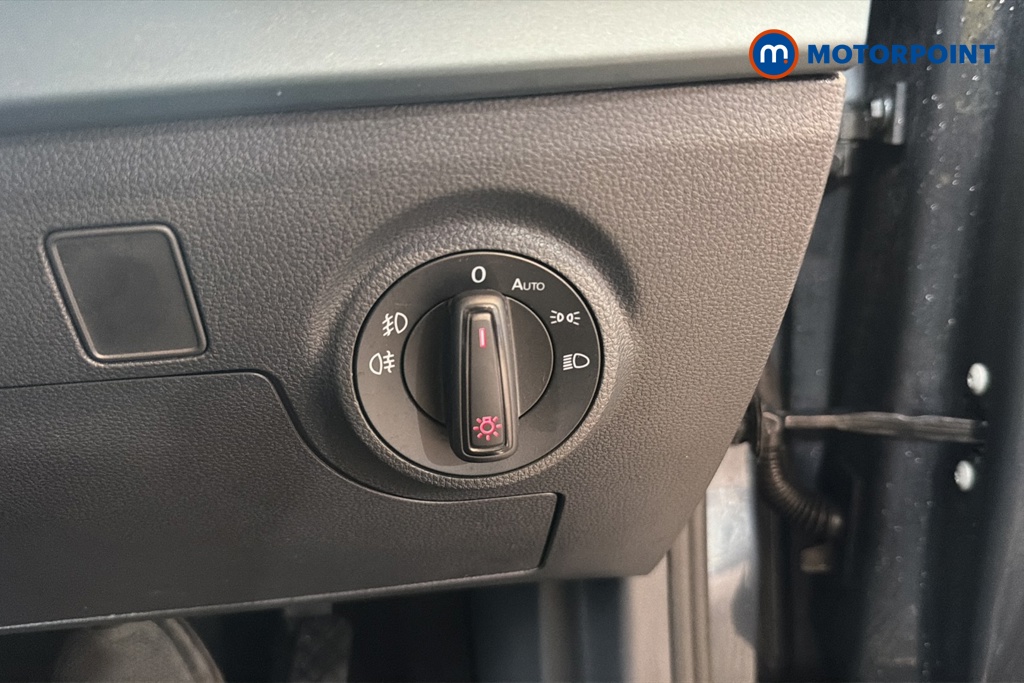 Seat Arona Xperience Lux Automatic Petrol SUV - Stock Number (1650091) - 11th supplementary image