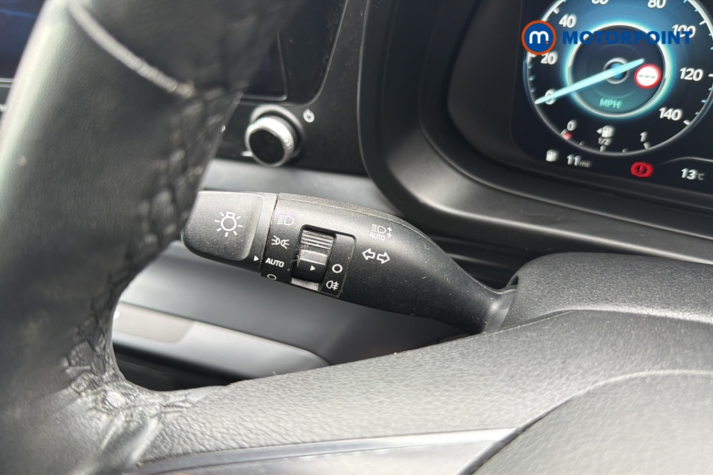 Hyundai Bayon Premium Automatic Petrol SUV - Stock Number (1650306) - 5th supplementary image