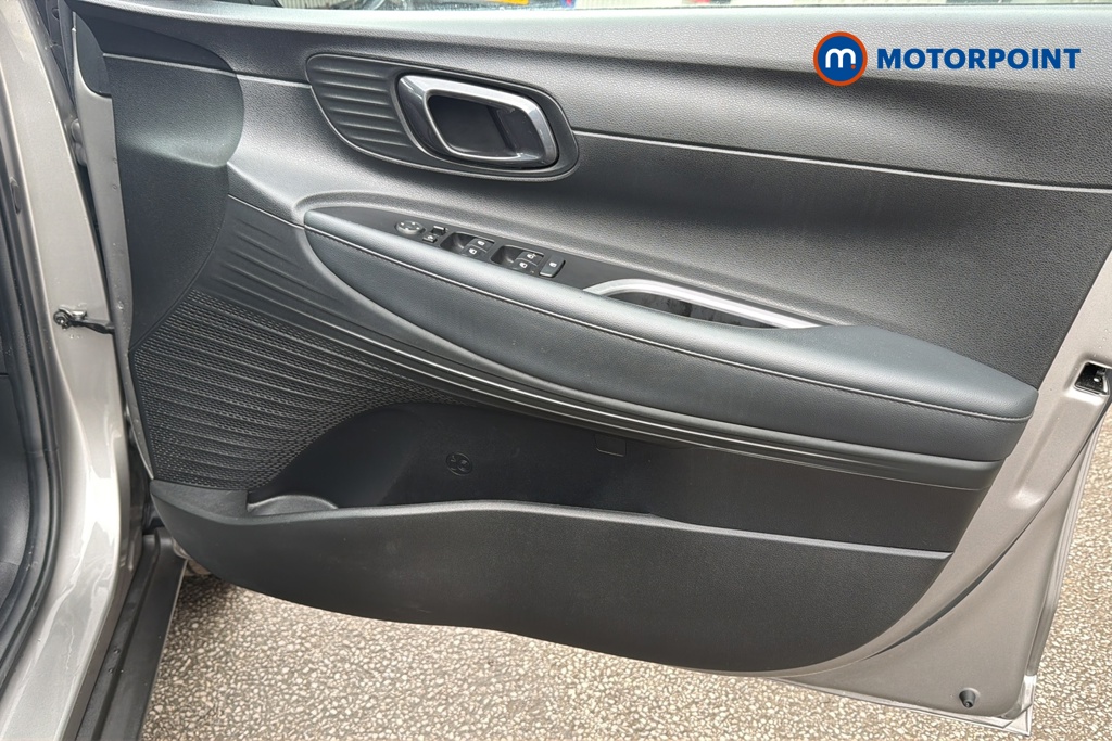 Hyundai Bayon Premium Automatic Petrol SUV - Stock Number (1650306) - 18th supplementary image