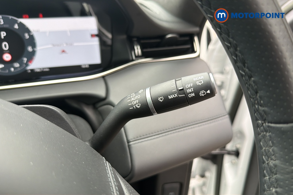 Land Rover Range Rover Evoque Autobiography Automatic Petrol Plug-In Hybrid SUV - Stock Number (1650538) - 6th supplementary image