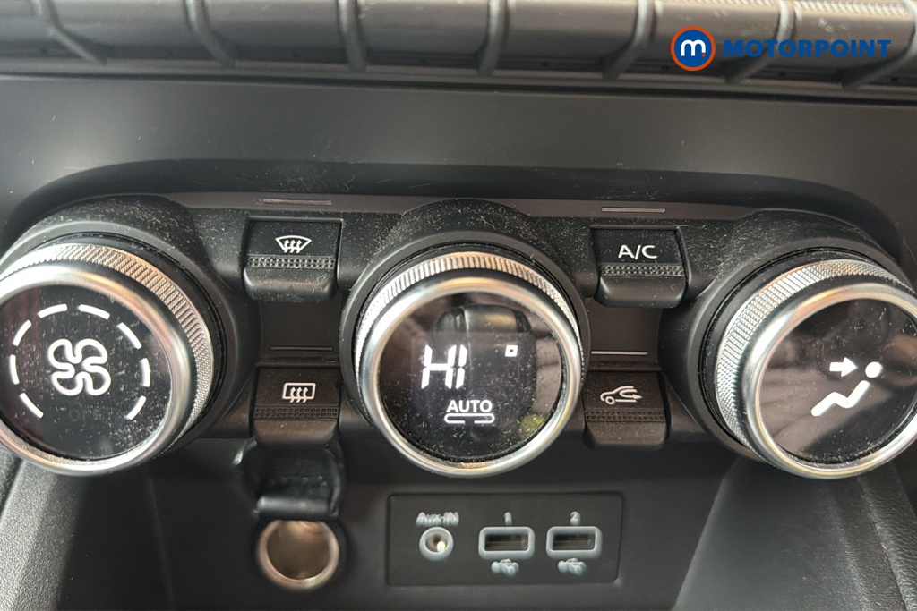 Renault Clio Rs Line Automatic Petrol-Electric Hybrid Hatchback - Stock Number (1650577) - 12th supplementary image