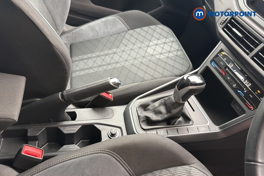 Volkswagen Polo R-Line Automatic Petrol Hatchback - Stock Number (1650831) - 15th supplementary image