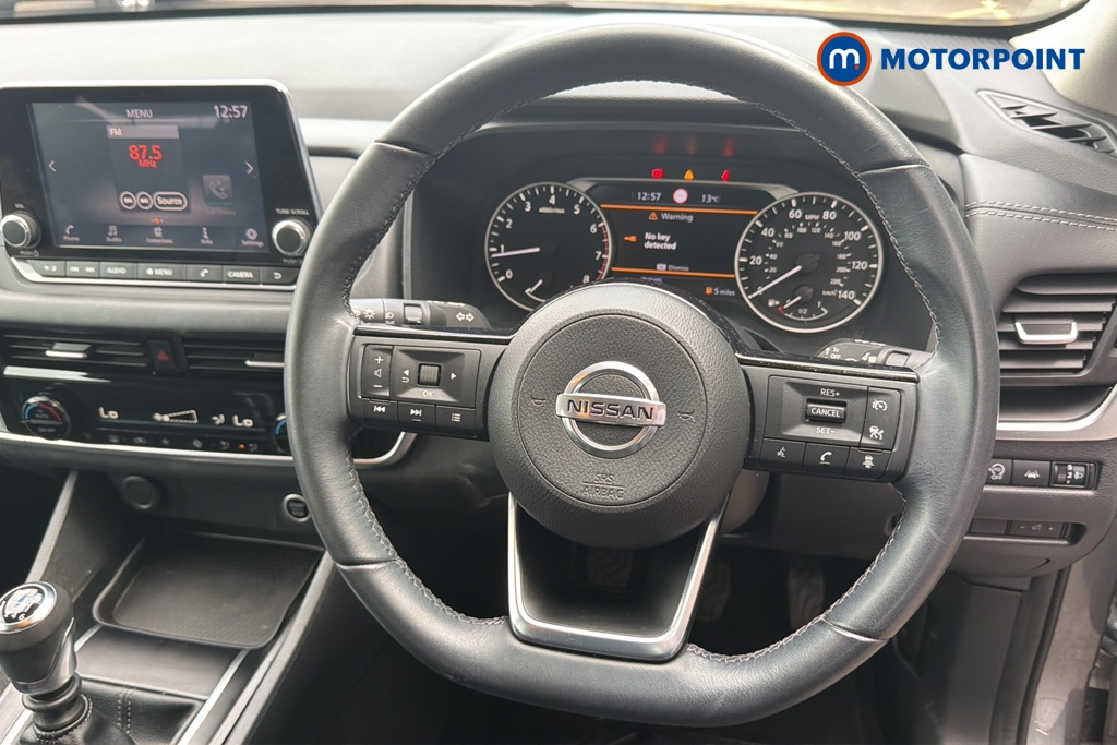 Nissan Qashqai Acenta Premium Manual Petrol SUV - Stock Number (1650859) - 2nd supplementary image