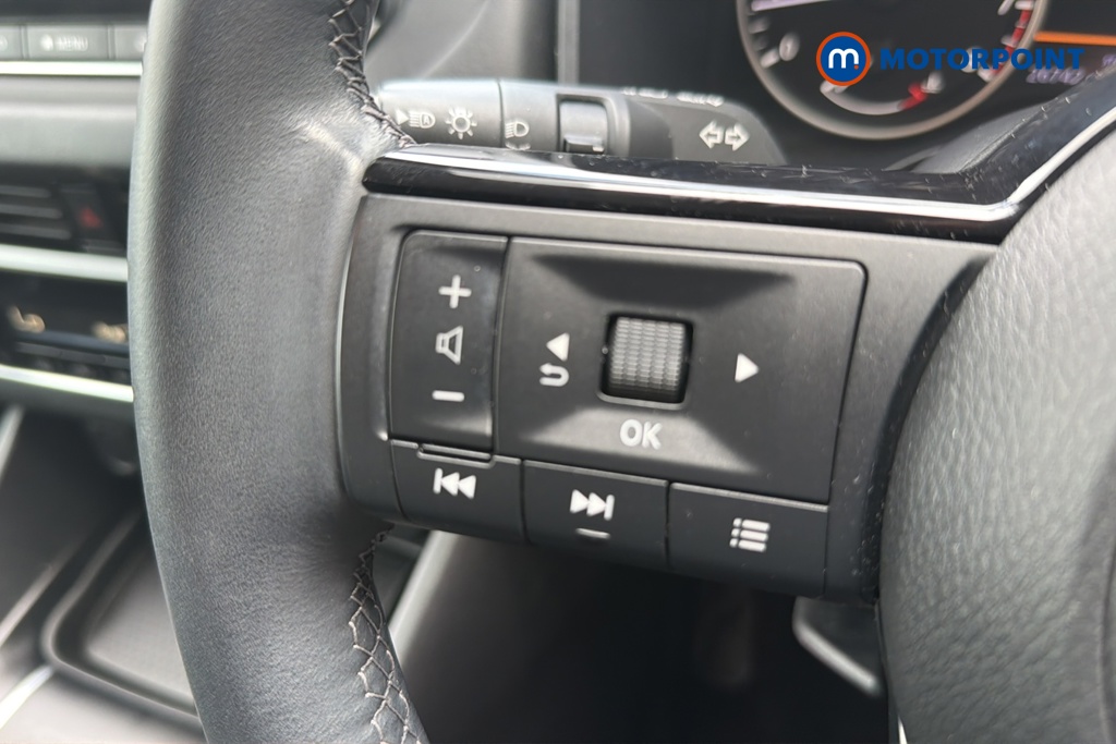 Nissan Qashqai Acenta Premium Manual Petrol SUV - Stock Number (1650859) - 4th supplementary image