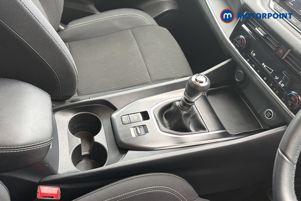 Nissan Qashqai Acenta Premium Manual Petrol SUV - Stock Number (1650859) - 15th supplementary image
